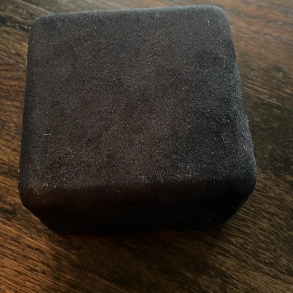 Tiffany jewelry box - Picture 2 of 2